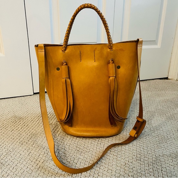 Madewell Handbags - Madewell Tassels Bucket Bag w/ Braided Handles